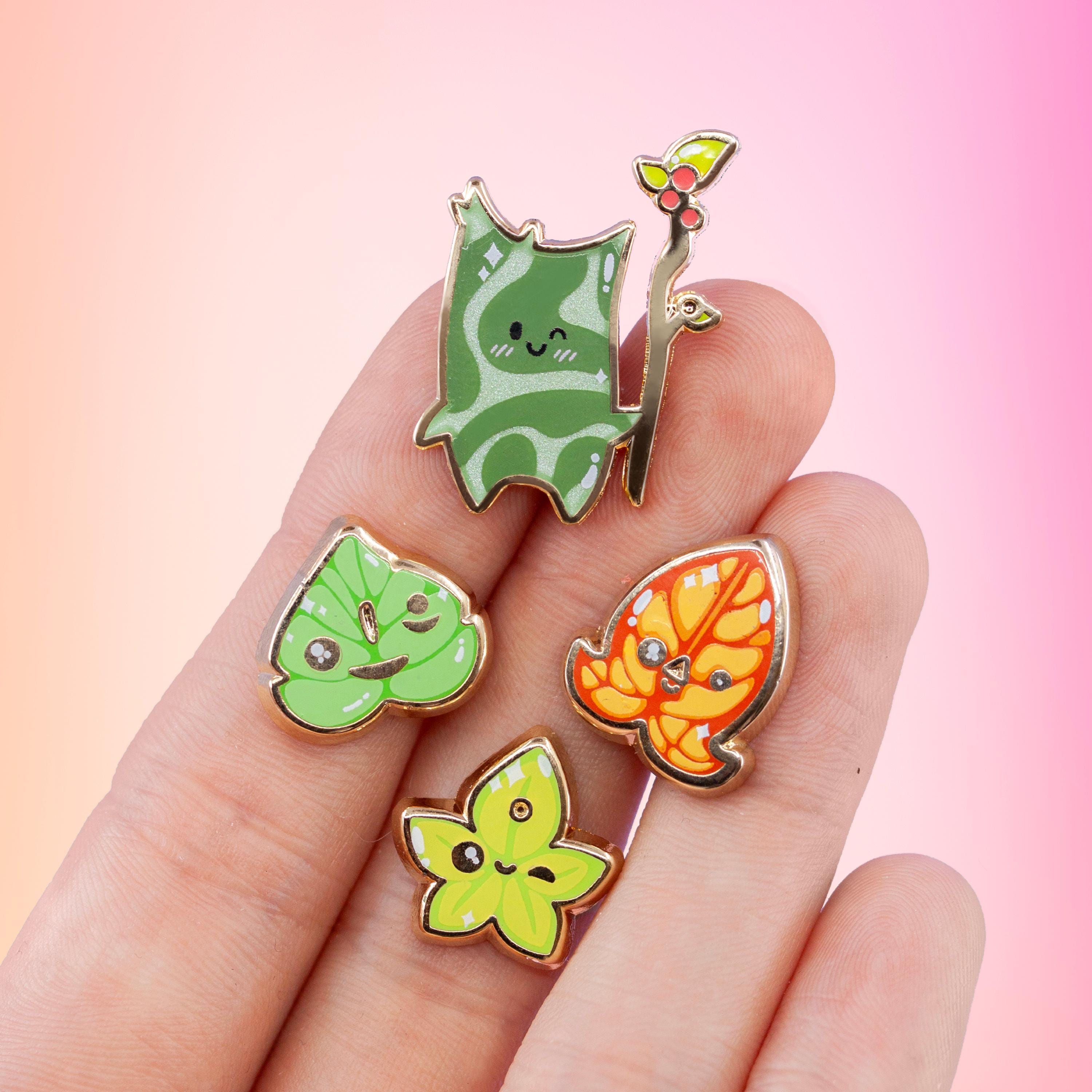 Mini Korok magnet mask Enamel Pin | cute leaf forest friend mini gamer enamel pins | magnet leaves pin | mini board filler pins | gift idea