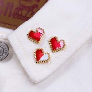 Pixel heart pin set | cute pixelated hearts full half or empty heart | legend gamer N64 love heart | life level pixel heart board fillers