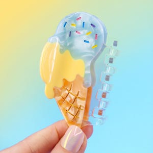 Cute Ice Cream Hair Claw Clip | Adorable Dessert Acetate Accessory for Summer sugar Hairstyles Kawaii Yellow & turquoise