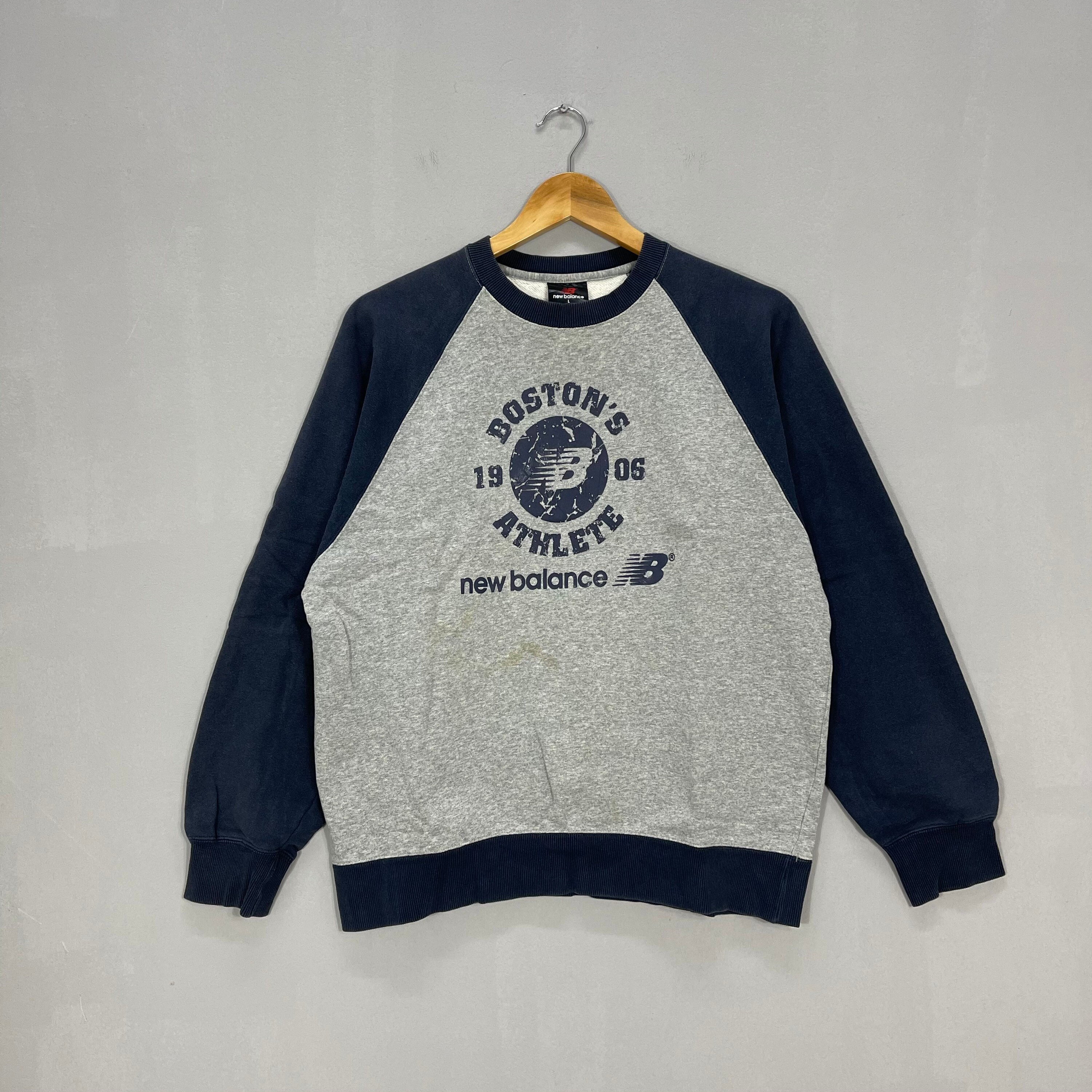 vintage new balance sweatshirt