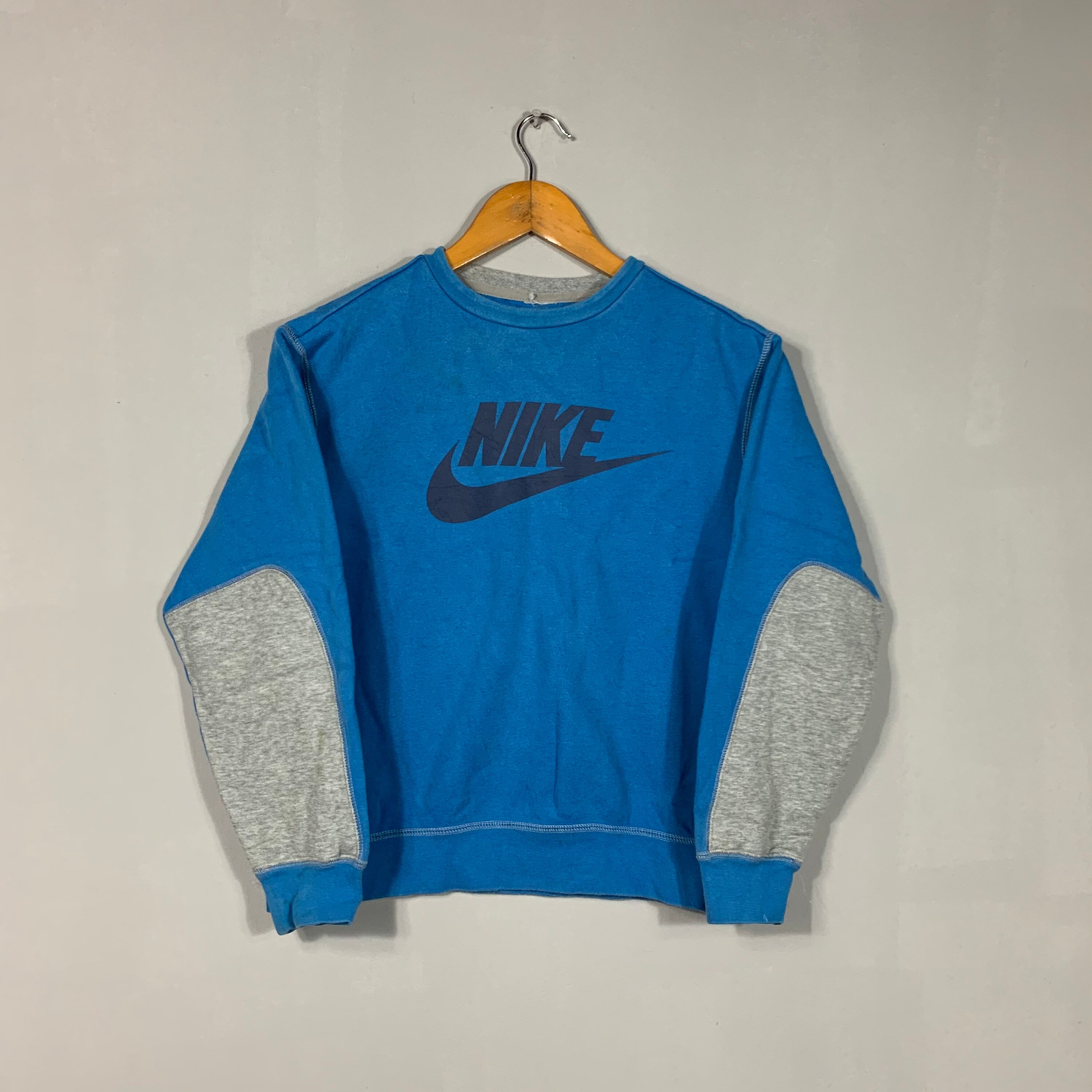 Nike Crewneck - Etsy
