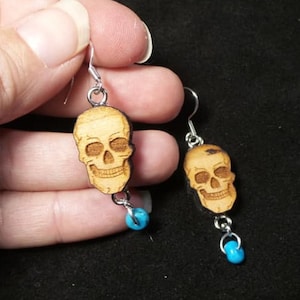 Turquoise Beaded Earrings- Wooden Skull Earrings - Skull and Beeded Earrings  - Beaded Earring -  Skull Earrings