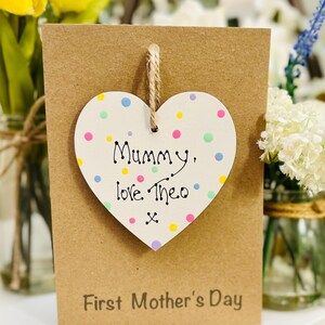 Erste Muttertagskarte Mama & Mama - Personalisierte hölzerne Herz-Andenken-Karte mit jeder Namensschreibweise