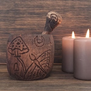 Mortar Pestle Mushroom Moth Luna Moon Snail Star Herb grinder Wicca Kitchen witch