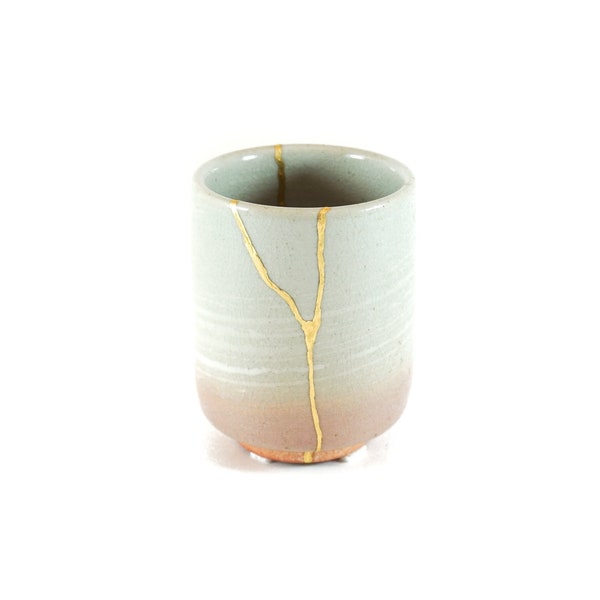 Kintsugi Japanese tea cup, hagi yaki ceramic, beige and pink color, restored in real 22k gold, wedding, anniversary gift.