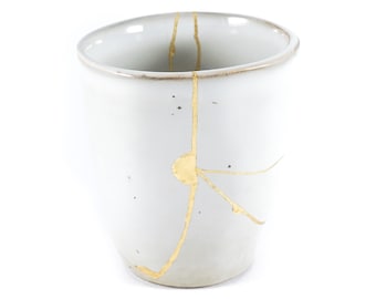 Kintsugi, contemporary White ceramic glass, restored with the Japanese technique, anniversary gift, real 22K gold