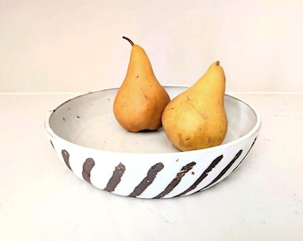 White Farmhouse Shallow Ceramic Bowl: Rustic Striped Pottery, 8x2 inches