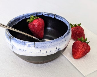 Handmade Ceramic Cereal Bowl, Stoneware Soup Bowl, Rustic Pottery Bowl, Black Ceramic Bowl, Rustic Cereal Bowl, Black Bowl, Blue Rim, 6"x3"