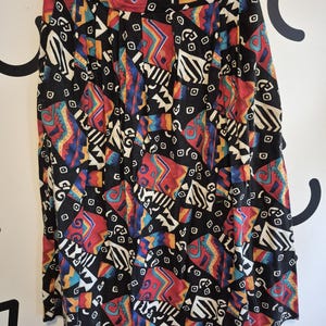 Vintage 80s colourful abstract patterned skirt