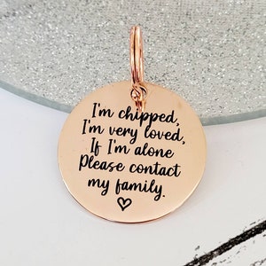 Beautiful stylish pet ID tag, I'm chipped design. Available in silver, gold, rose gold or black stainless Steel