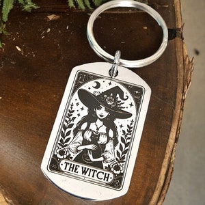 Llavero de cartas del tarot de brujería. Se puede personalizar.
