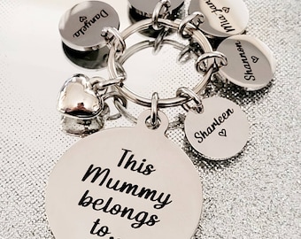 This Mumma belongs to... keyring,  Can be personalised to mummy, grandma etc.