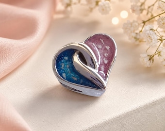 Cremation Ashes or Hair memorial ENTWINED HEART charm to fit snake chain or pandora style bracelet. Engraved on the back.