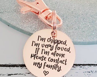 Beautiful stylish pet ID tag, I'm chipped design. Available in silver, gold, rose gold or black stainless Steel