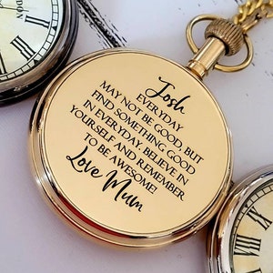 Stylish engraved pocket watch with chain. Silver.