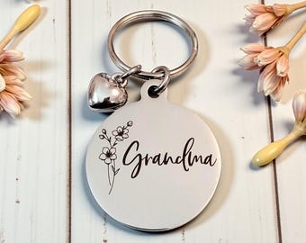 Birth flower mothers day keyring, with personalised message.
