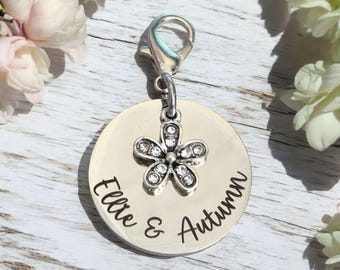 Daisy Bridle or saddle tag with sparkly daisy charm. Silver, gold or rose gold.