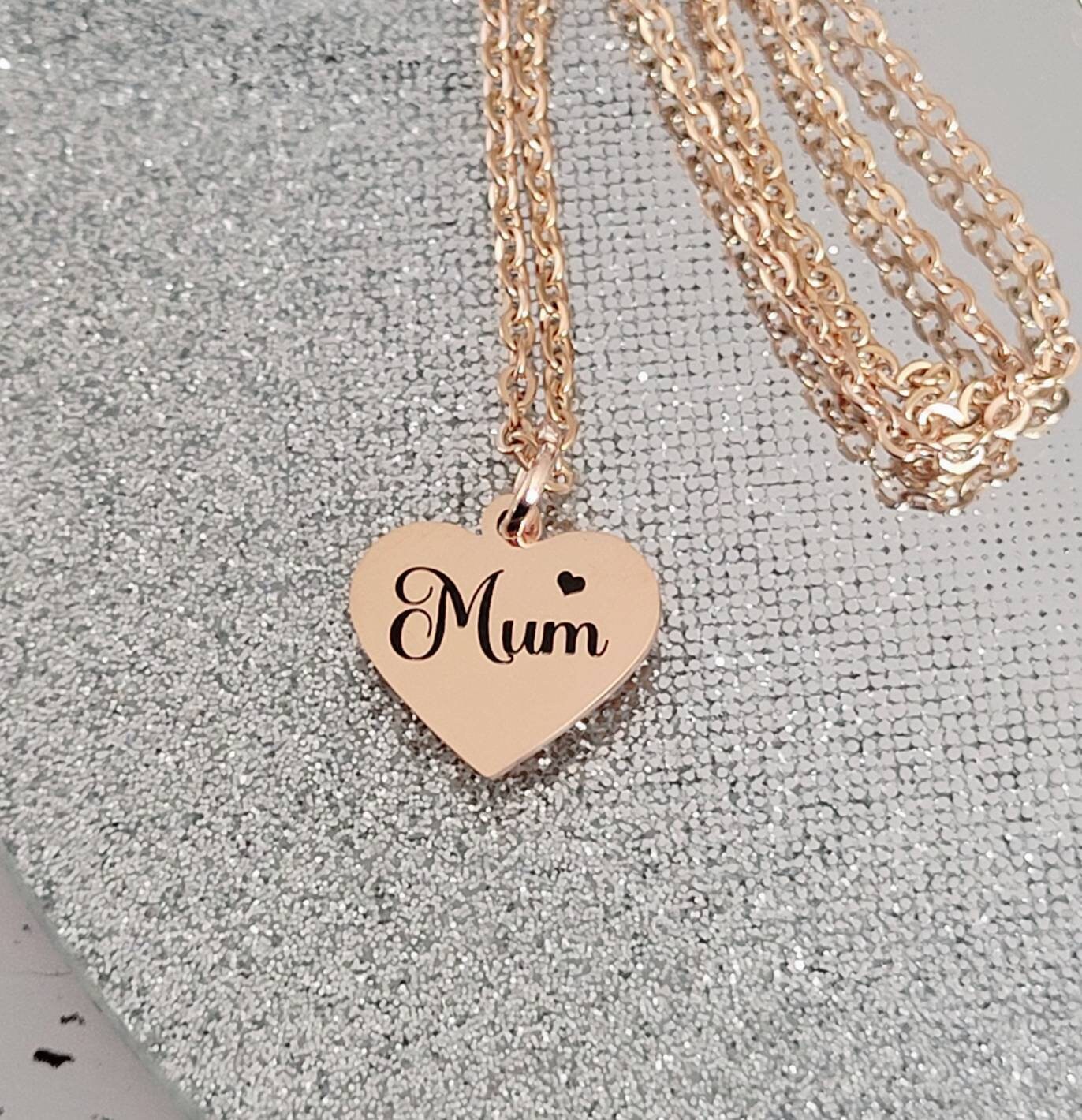 Beautiful Personalised Mum Necklace 