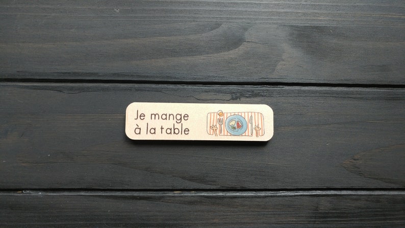 Wooden task-responsibility pictogram I'm eating at the table. Task Table The Challenges of the Pack 5-10 years old image 1