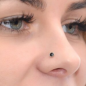 Gold Nose Stud with 3mm Onyx 18g / Cartilage Earring, Helix Piercing / Tragus Earring Stud, Helix Stud, Nose Screw, Stud Nose Ring