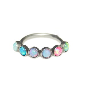 Opal Tragus Clicker Earring Surgical Steel 16g / Cartilage Earring, Helix Piercing Jewelry / Tragus Ring, Rook Piercing, Conch Jewelry