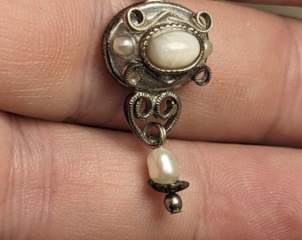 Antique pearl and silver necklace