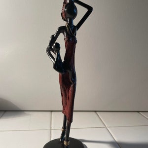African-statuette Abstrate Bronze desk or table decoration graving bronze