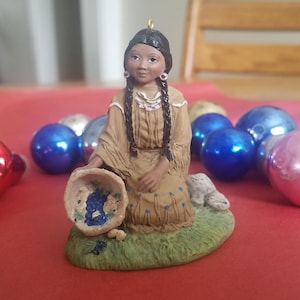 Hallmark Keepsake Ornament American Girl - Kaya