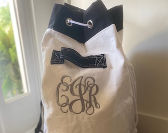 Monogrammed Laundry Bag / Canvas Laundry Bag / Laundry Sack / Personalized Laundry Bag / Graduation Gift / College Student Gift
