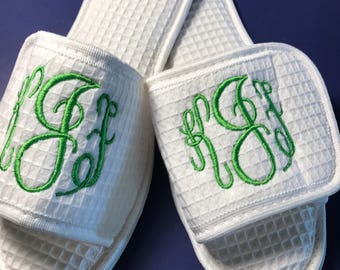 Monogrammed Spa Shoes / Bride Slippers / Cotton Waffle Slippers / monogrammed Slippers