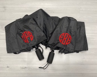 Personalized Rain Umbrella with Monogram / Custom Name Umbrellas / Embroidered umbrellas / Monogrammed Gift