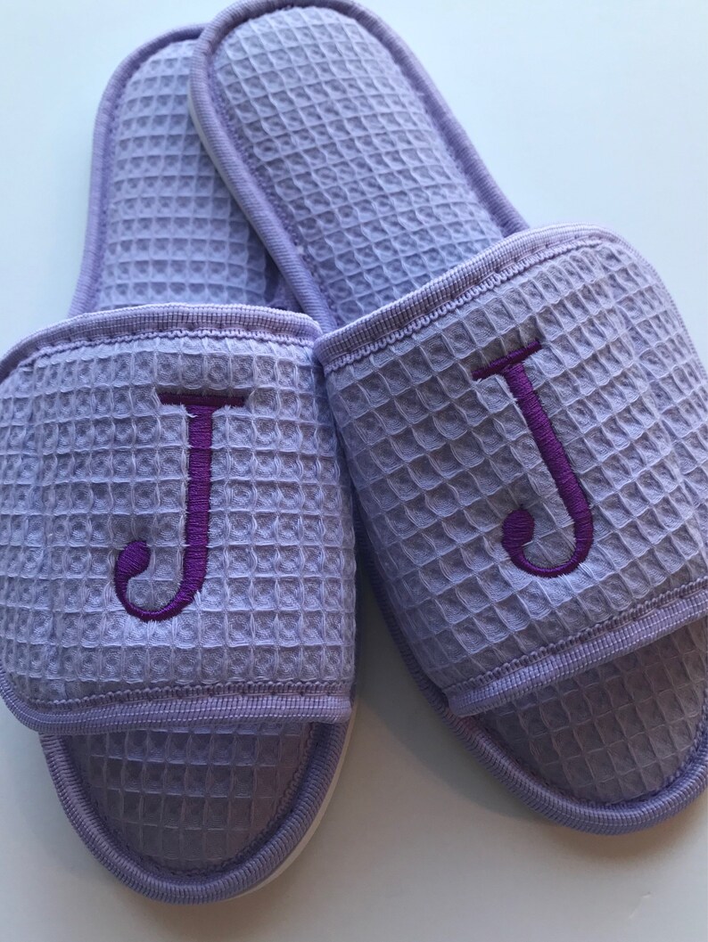 Monogrammed Spa Shoes / Bride Slippers / Cotton Waffle Etsy
