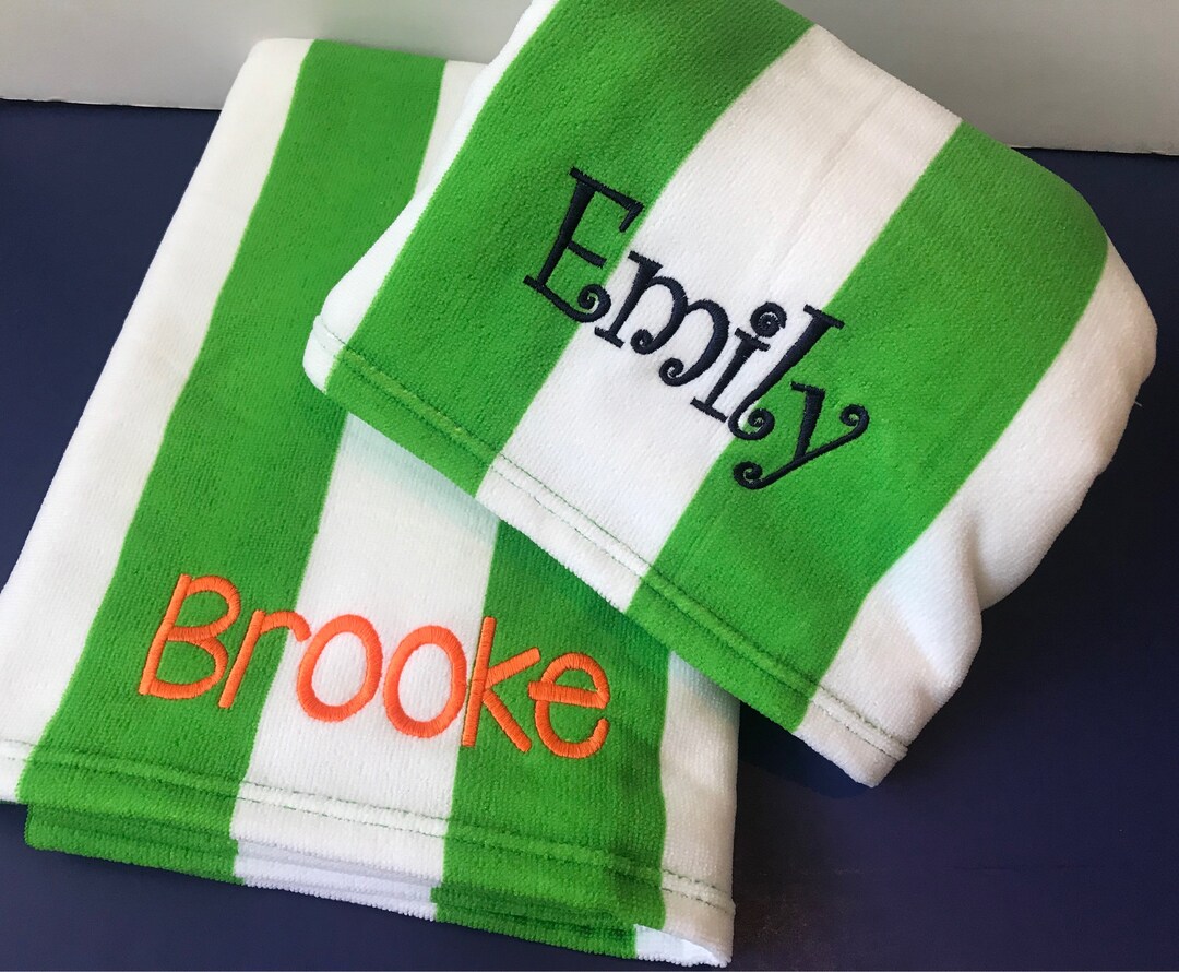 Monogrammed Beach Towels / Personalized Pool Towels / Monogrammed Towel