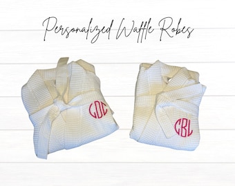 Personalized Cotton Robe ~ Monogrammed Robes ~ Bridesmaid Getting Ready Robe ~ Custom Embroidered Robe ~ White Bath Robes ~ Waffle Robes
