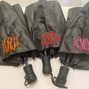 Monogrammed Umbrellas / Rain Umbrella / Personalized Umbrellas / Monogrammed Rain Umbrellas / Umbrellas image 3