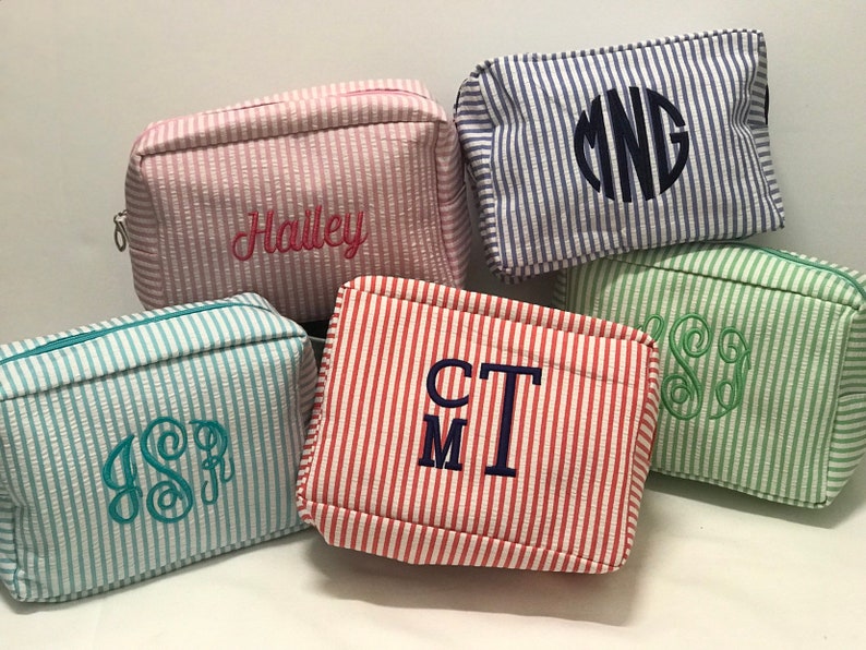 Monogrammed Seersucker Cosmetic Bag / Monogrammed Large makeup | Etsy