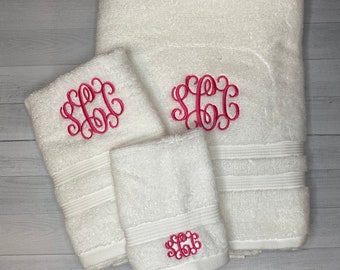 Monogrammed Bath Towel Set - Monogrammed 3 Piece Towel Set - Personalized Towel Sets
