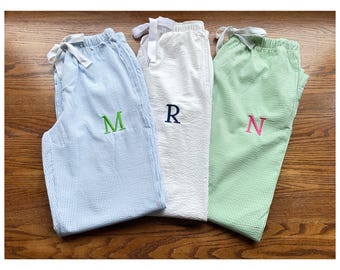 Monogrammed seersucker pajama pants / monogrammed pajama pants / bridesmaid gifts / seersucker pajamas / monogrammed sleep pants