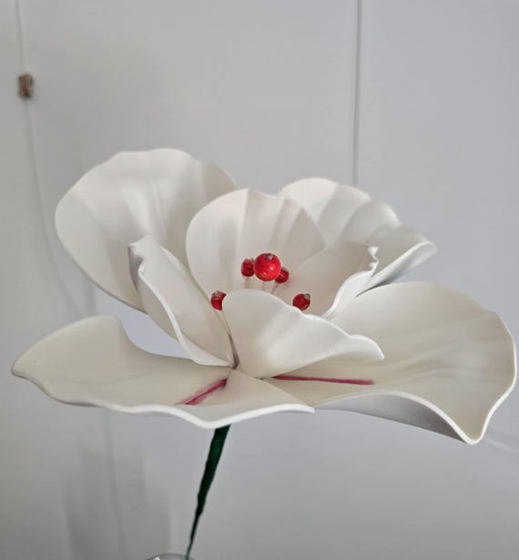 Große Schaumstoff-Blume: 20 cm Durchmesser, biegsamer 60 cm langer Stiel