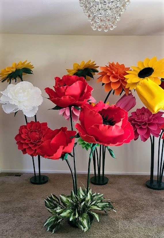Übergroße Schaum Blume mit Stiel: Benutzerdefinierte Farbe & Größe