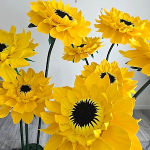 Girasoles de espuma de gran tamaño personalizados de 20 a 22 pulgadas de diámetro con tallo de 3 a 6 pies de alto / Hechos a pedido / Precios que figuran en el menú de opciones
