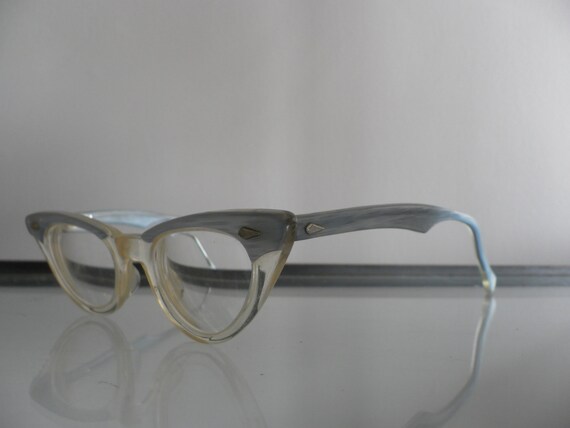 1951 Vintage cat eye women's glasses blue enamel … - image 4