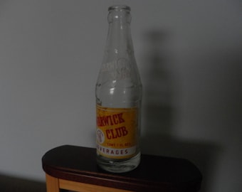 Warwick Club  clear soda vintage bottle in good condition from West Warwick RI