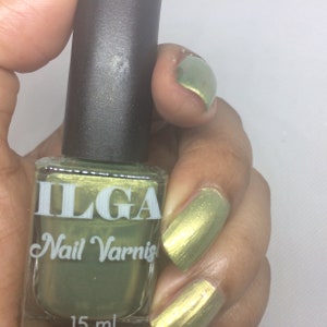 Dream In Peridot Nail Varnish image 2