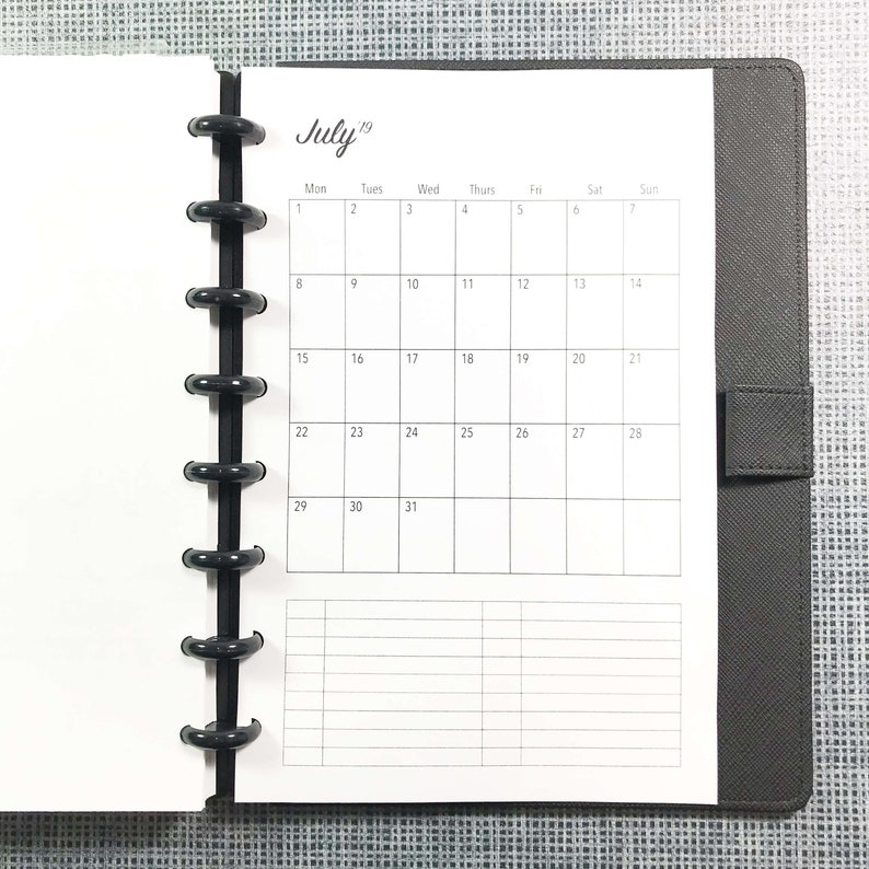 TUL Junior 2019-2020 Academic Calendar 8 DISCS ARC Dated Monthly Inserts Month on One Page