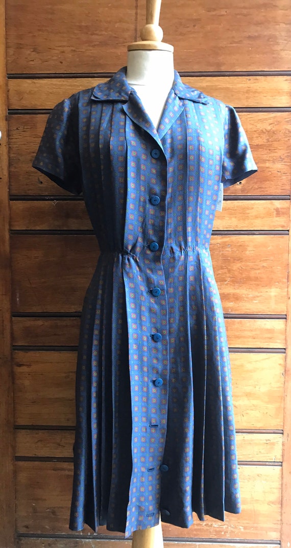 50s cool scarfsilk shirt dress
