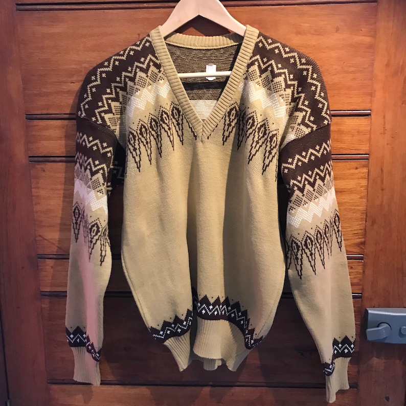 1970s camel choc Fairisle v-neck pullover