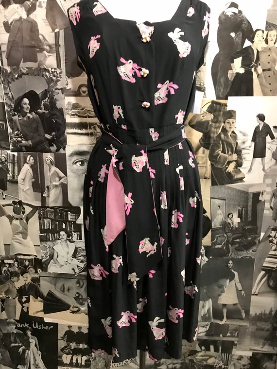 Prettiest 1950s pure silk dress (volup)