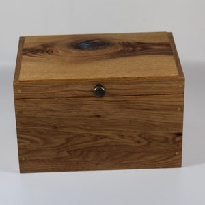 2146 Handcrafted white walnut keepsake box image 2