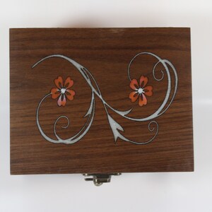 2103 Handcrafted cherry and black walnut keepsake box image 4